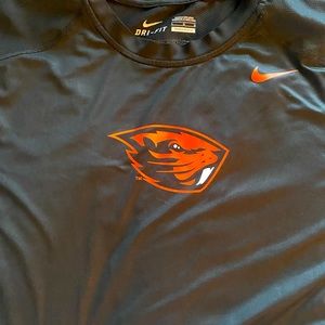 Nike dri-fit athletic shirt with Oregon State school logo. Mens size large